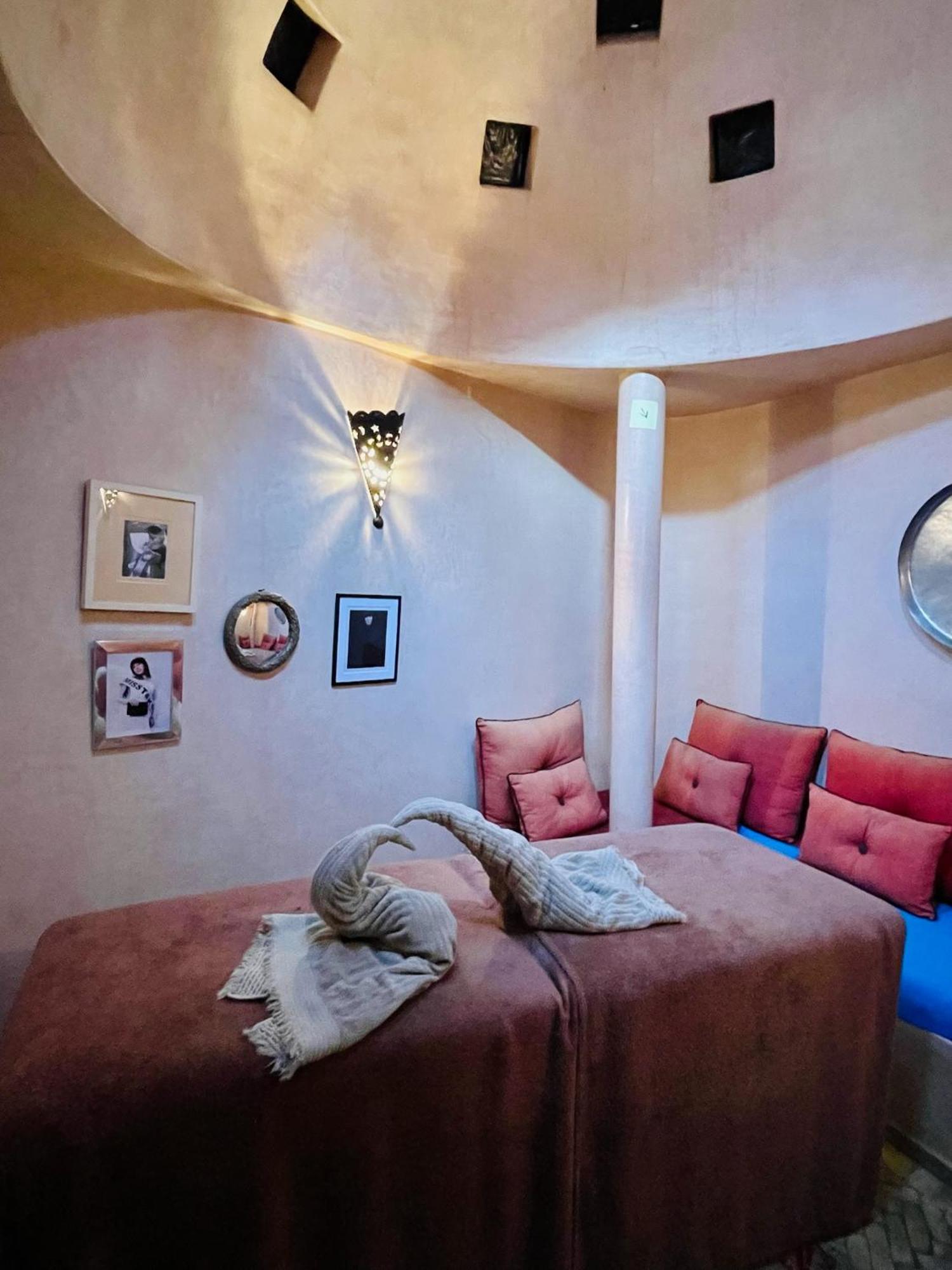 Exclusive And Stylish 4-Bedroom Riad With Plunge Pool Marrákes Kültér fotó