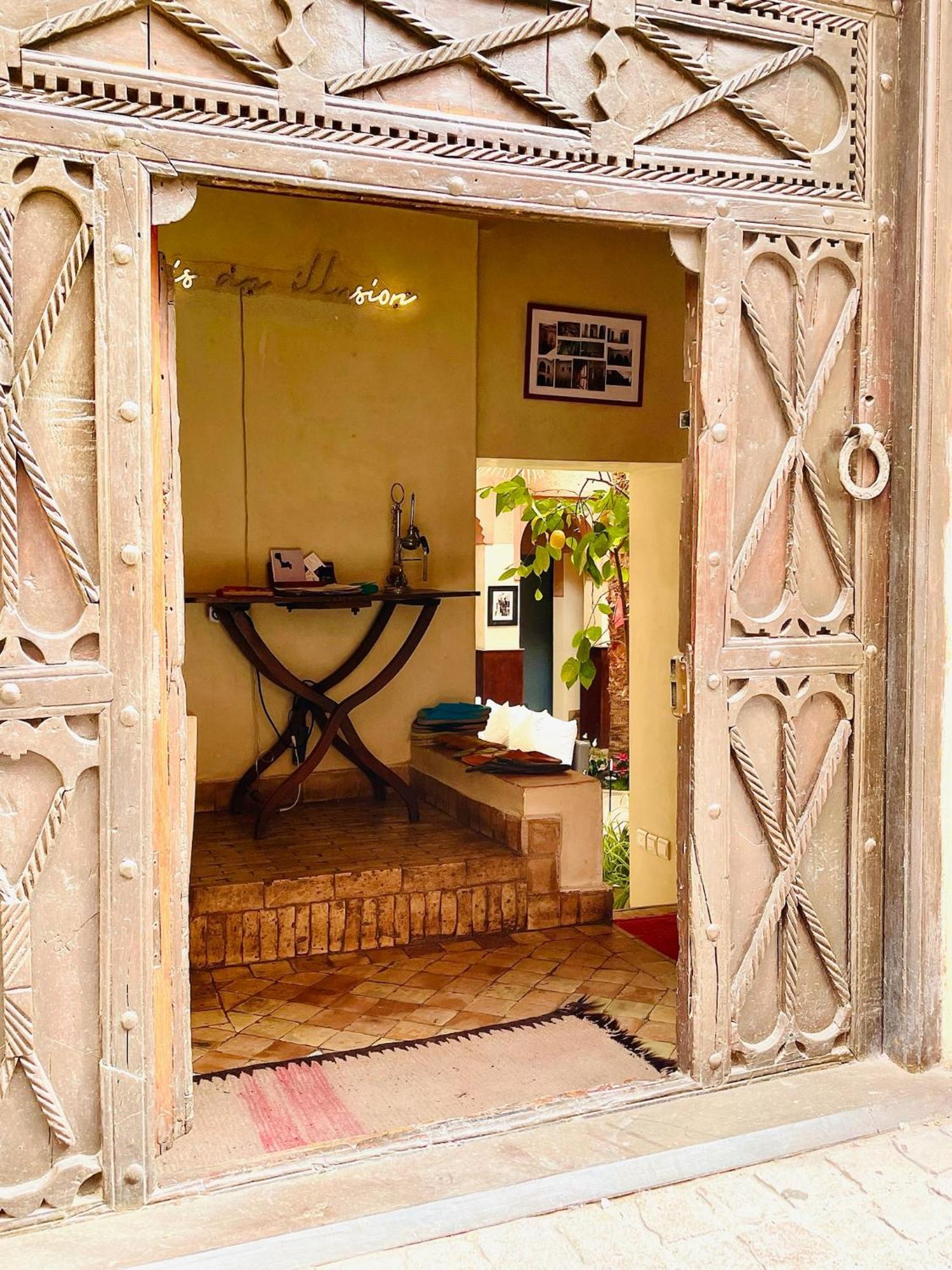 Exclusive And Stylish 4-Bedroom Riad With Plunge Pool Marrákes Kültér fotó